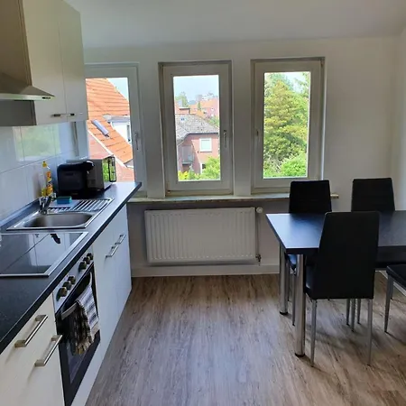 Appartement Kernsaniertes In Ruhiger Und Zentraler Lage By Interhome Wilhelmshaven